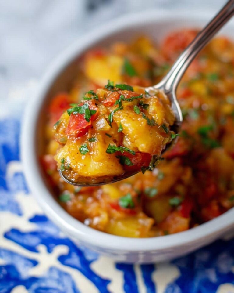 Dopiazeh Aloo (Persian Potato Curry) Recipe