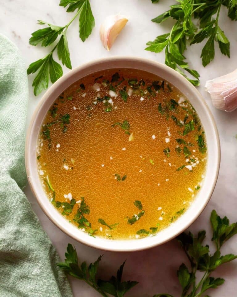 Mouthwatering Mexican Garlic Soup Recipe