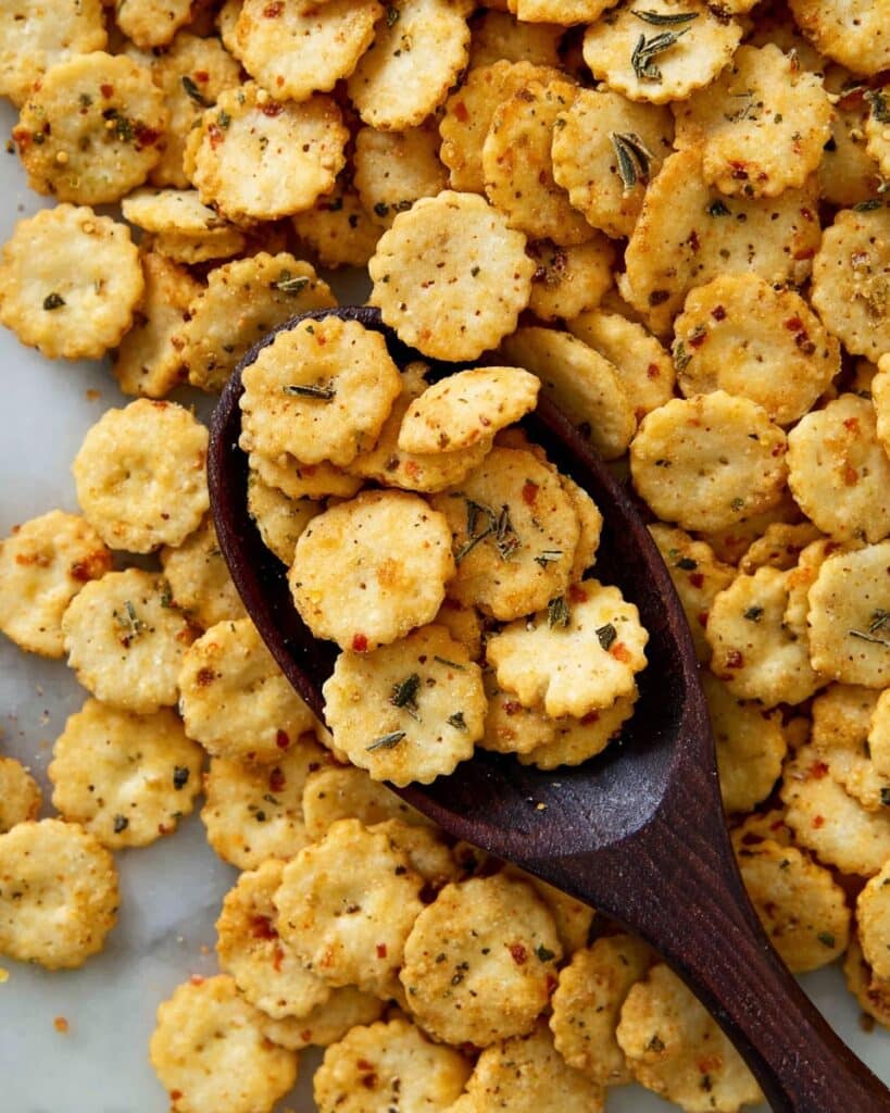 Cowboy Butter Oyster Crackers Recipe