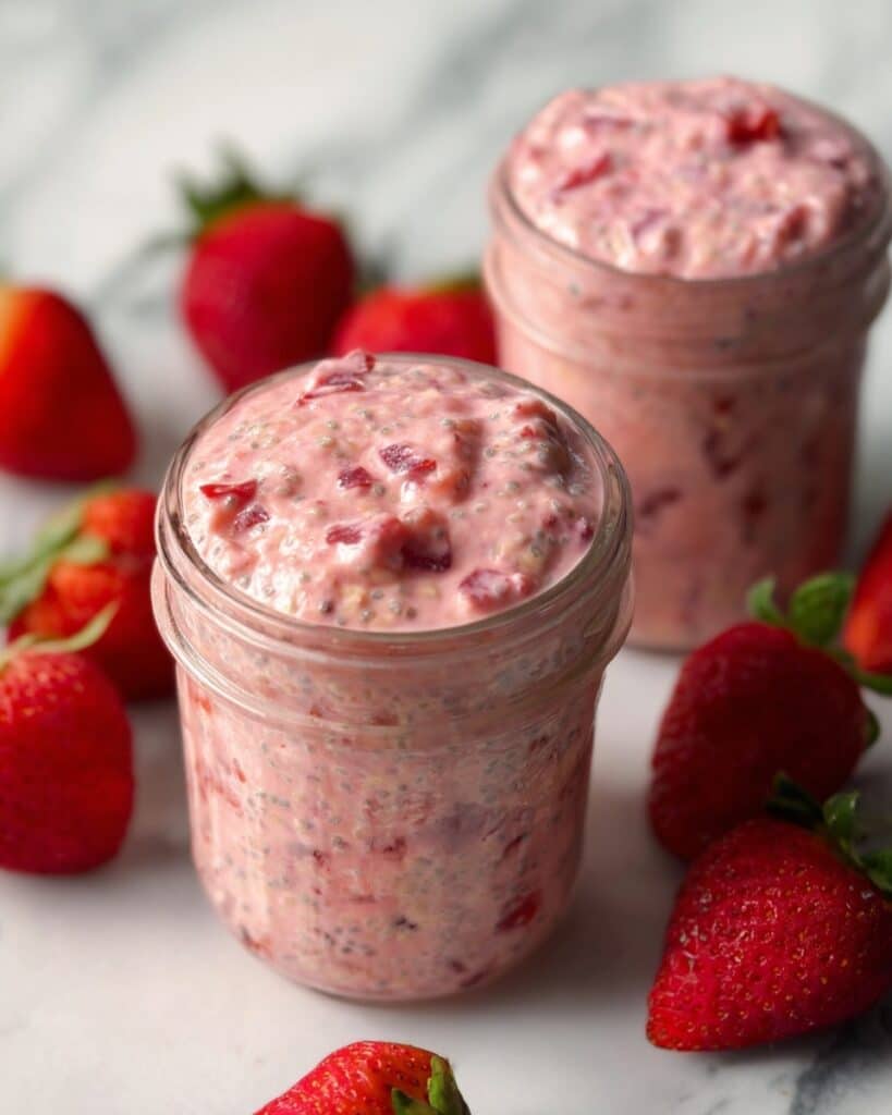 Strawberries and Cream Overnight Oats Recipe