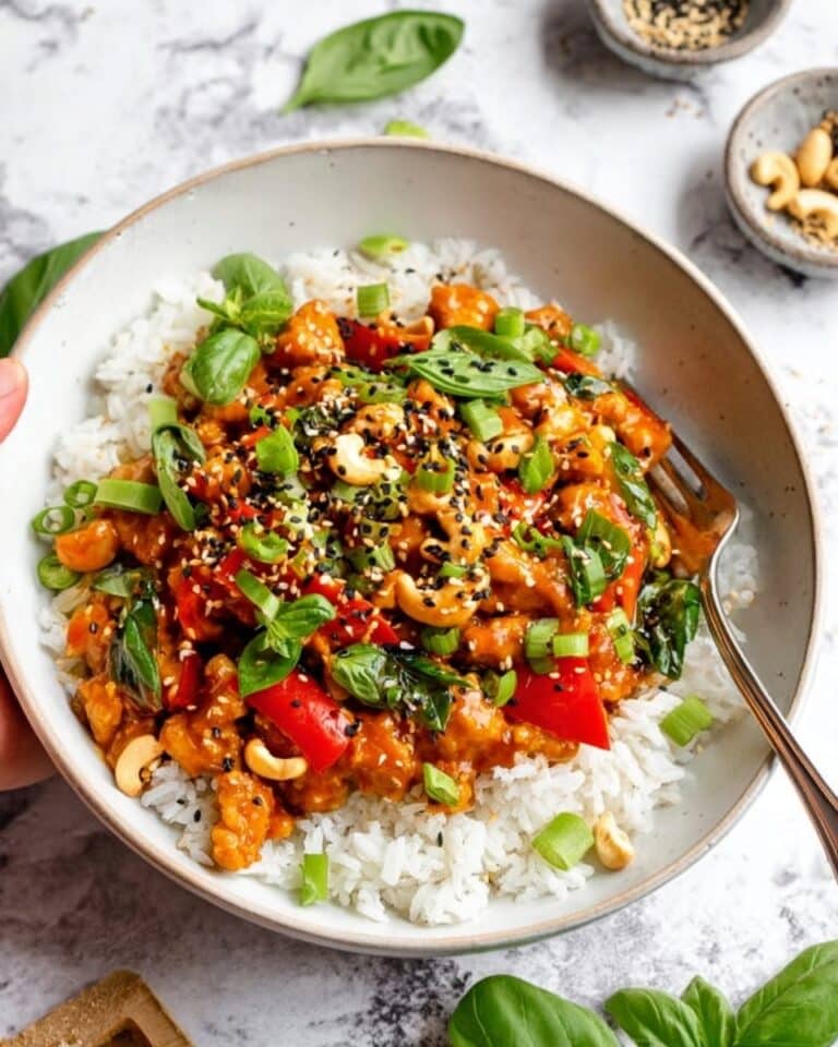 Sweet and Spicy Gochujang Chicken Bowls Recipe