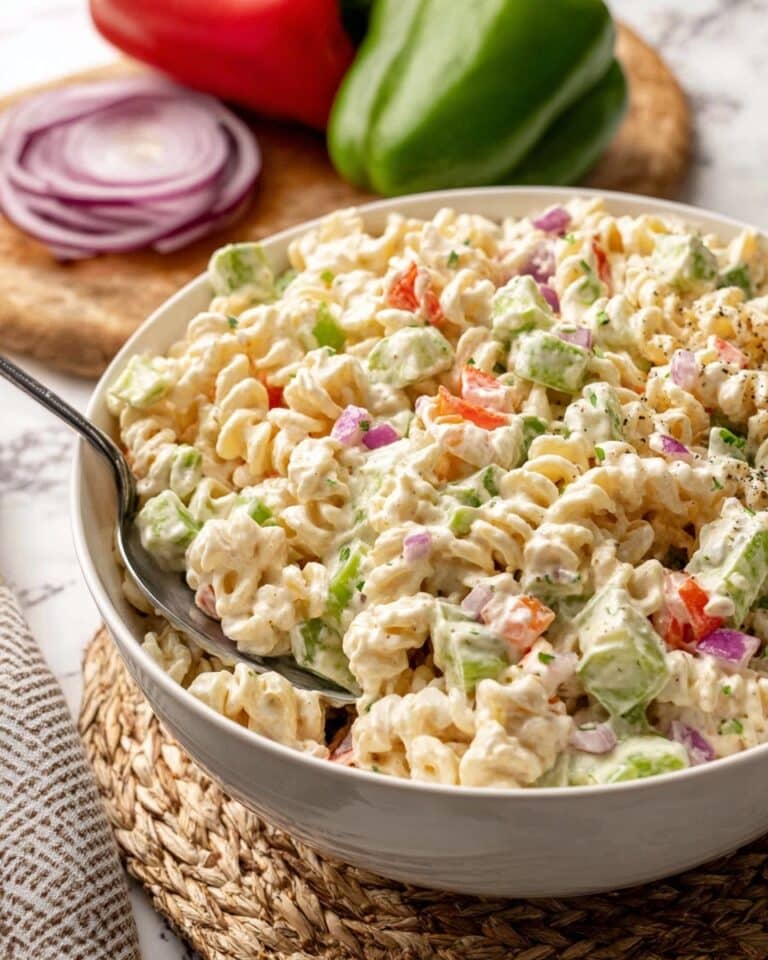Creamy Macaroni Salad with Bell Peppers and Celery Recipe