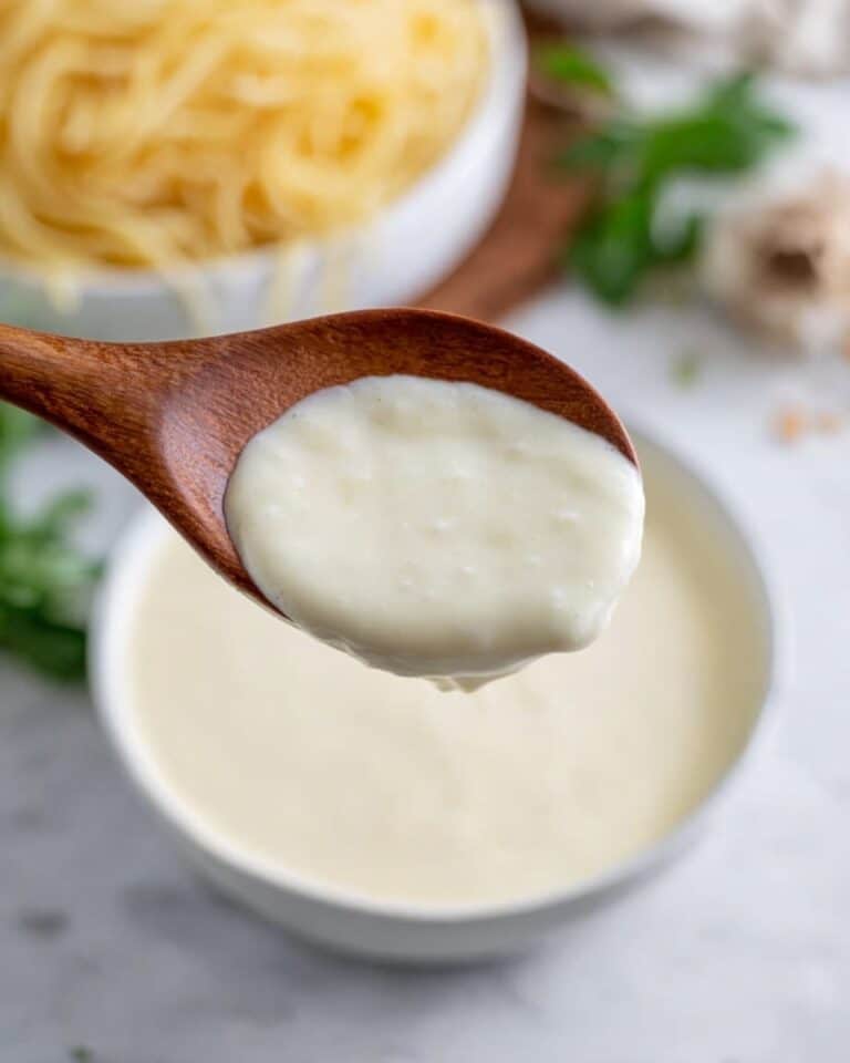 Easy Alfredo Sauce Recipe (without cream cheese) Recipe